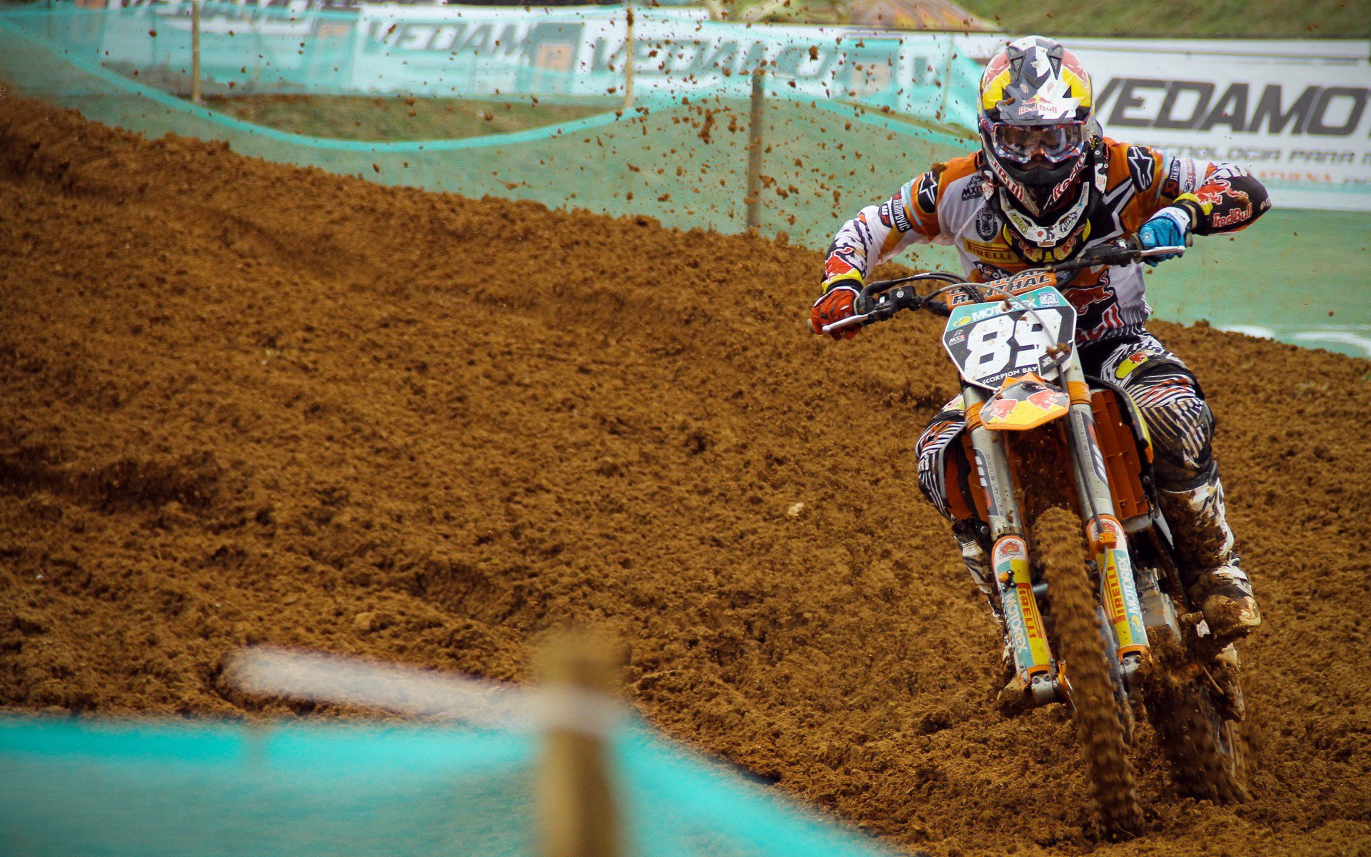 电竞赛场焦点!荷兰队对阵法国队,防守反击奏效,球队笑到最后-爱游戏电竞