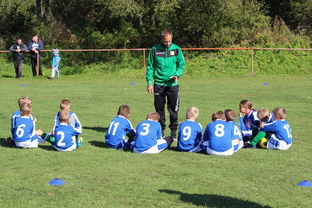 WTT冠军赛战况:马德里竞技防线稳固,广州队进攻受阻,肖若腾成最佳-爱游戏电竞